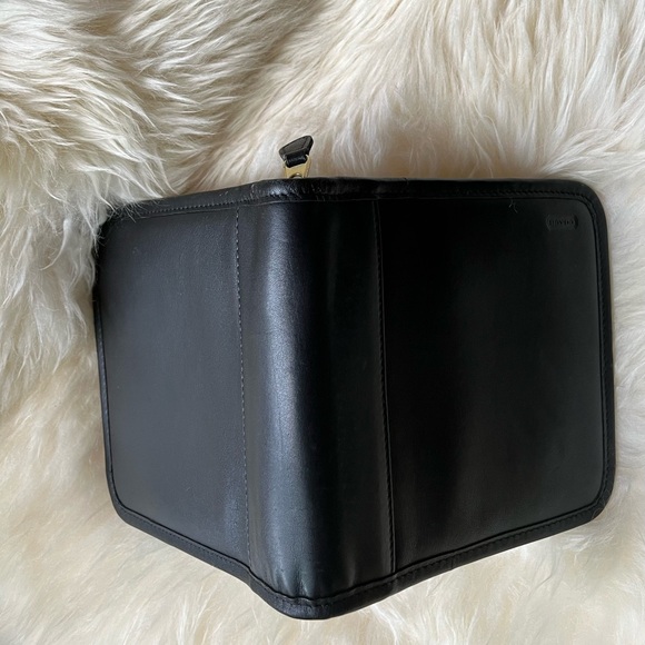 Vintage COACH Black Leather CD/DVD Zippered Leather Case/Wallet. *NEW* - Picture 5 of 5